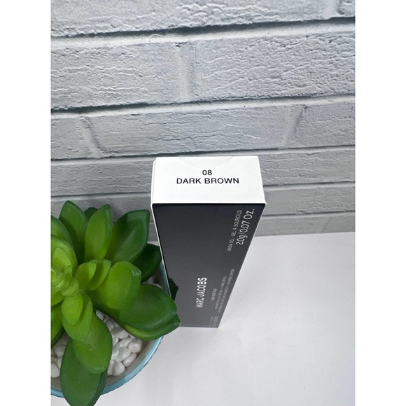 Marc Jacob’s Brow Wow Duo ‘Dark Brown’ Eyebrow Powder Pencil & Tinted Gel - Picture 4 of 7